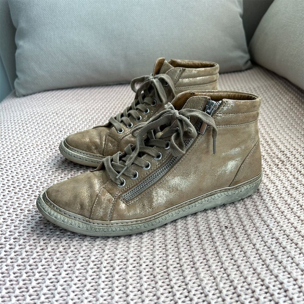Söfft Annaleigh High Top Sneaker Size 8